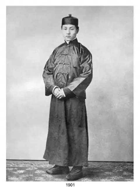 一年拍一張照片，他居然堅持了62年，一直到87歲去世